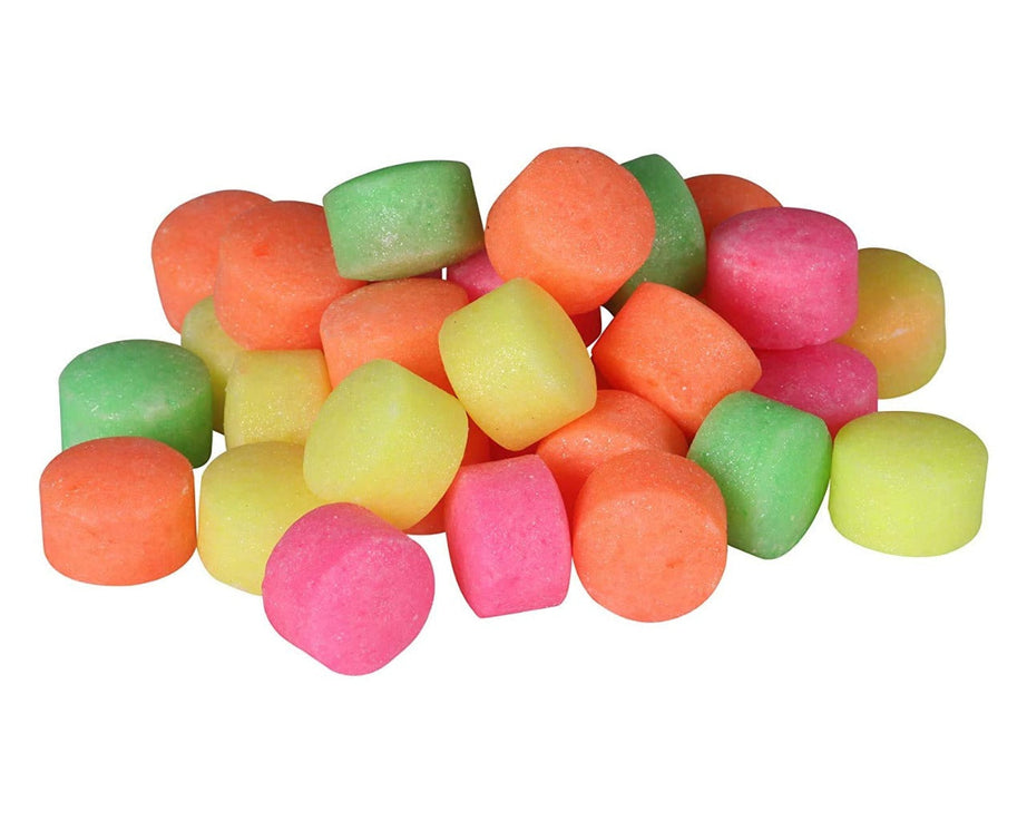 100 grams of multicolored naphthalene balls for freshness and odor control.