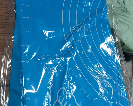silicone baking mat's surface and texture