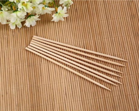 Camping Wooden Color Bamboo BBQ Skewers Barbecue Shish Kabob Sticks Fruit Kebab Meat Party Fountain Bamboo BBQ Sticks Skewers Wooden (30cm)