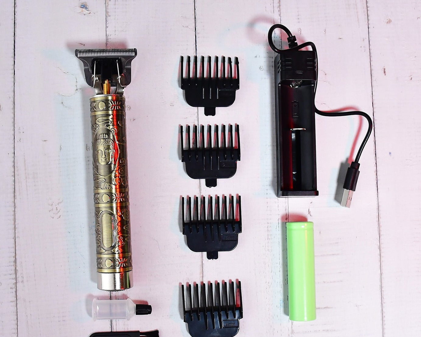 Professional clipper with adjustable settings for men