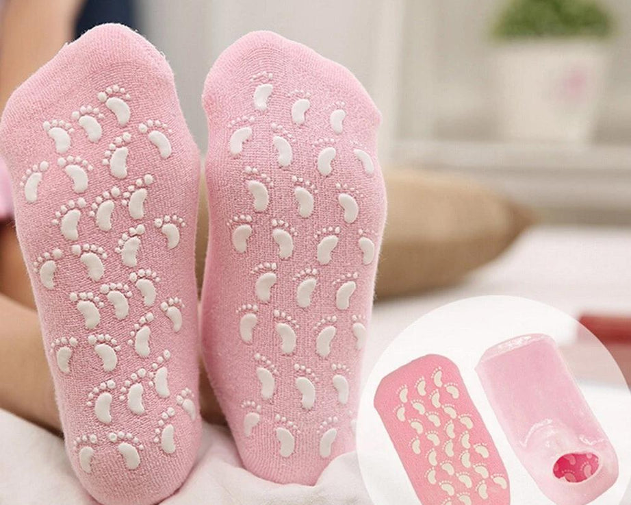 Gel socks for moisturizing feet.