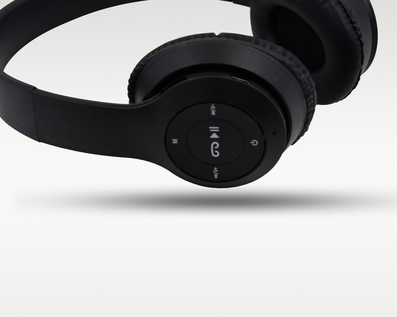 Foldable Wireless Headphone with Calling Function (1 Pc)