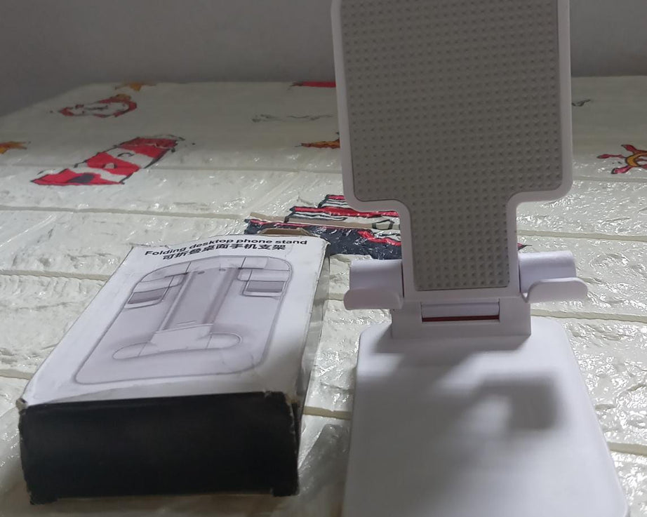 Convenient foldable mobile stand for hands-free viewing