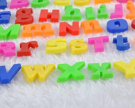 Magnetic letters in various colors