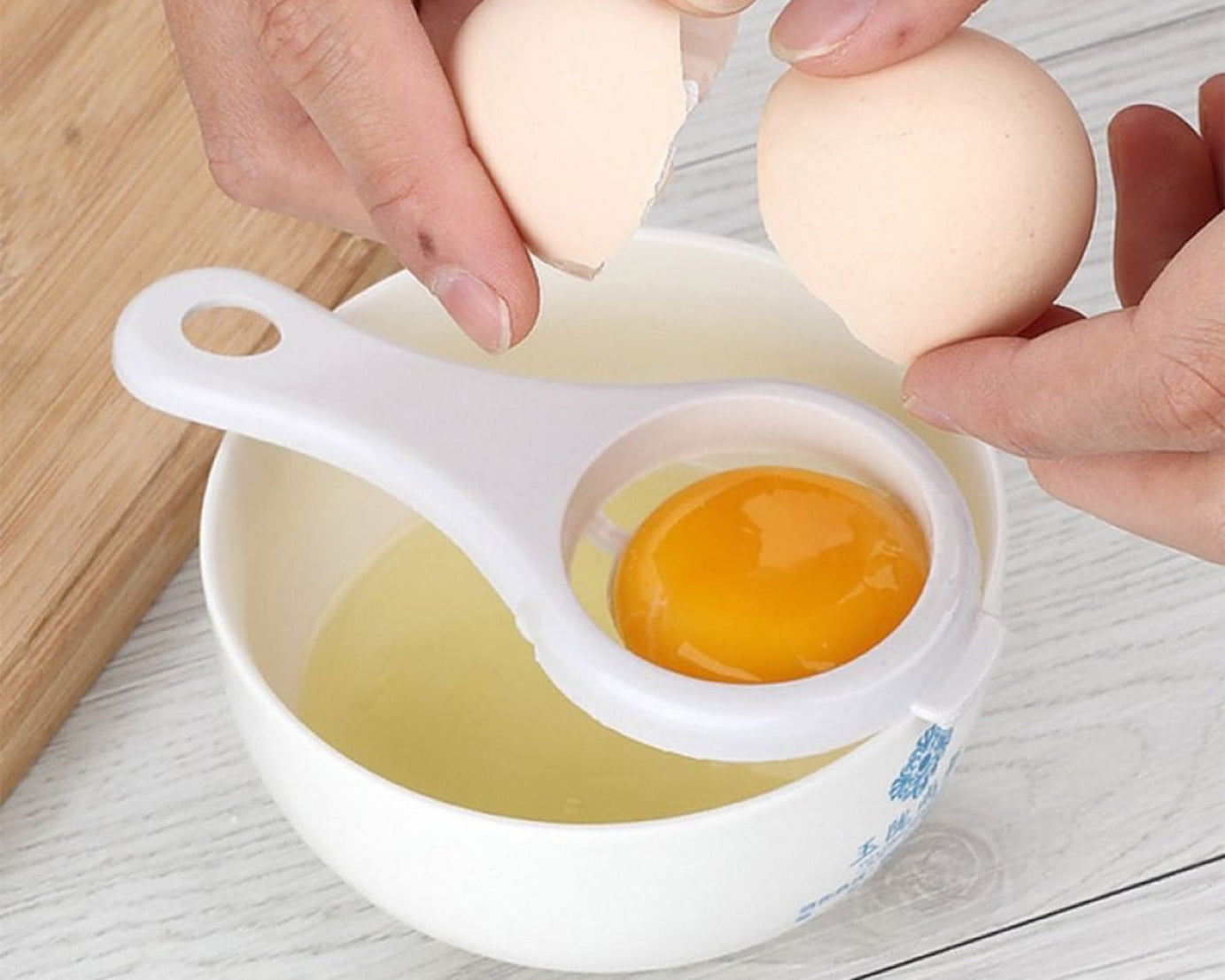 Egg Yolk Separator, Egg White Yolk Filter Separator, Egg Strainer Spoon Filter Egg Divider