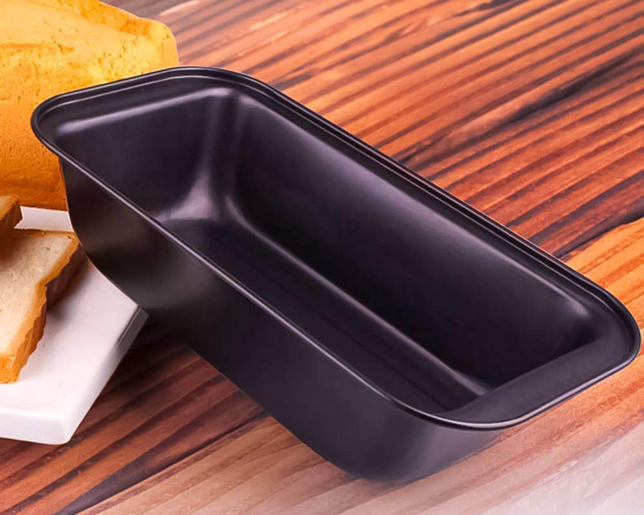 Non-stick steel tray for baking and roasting.