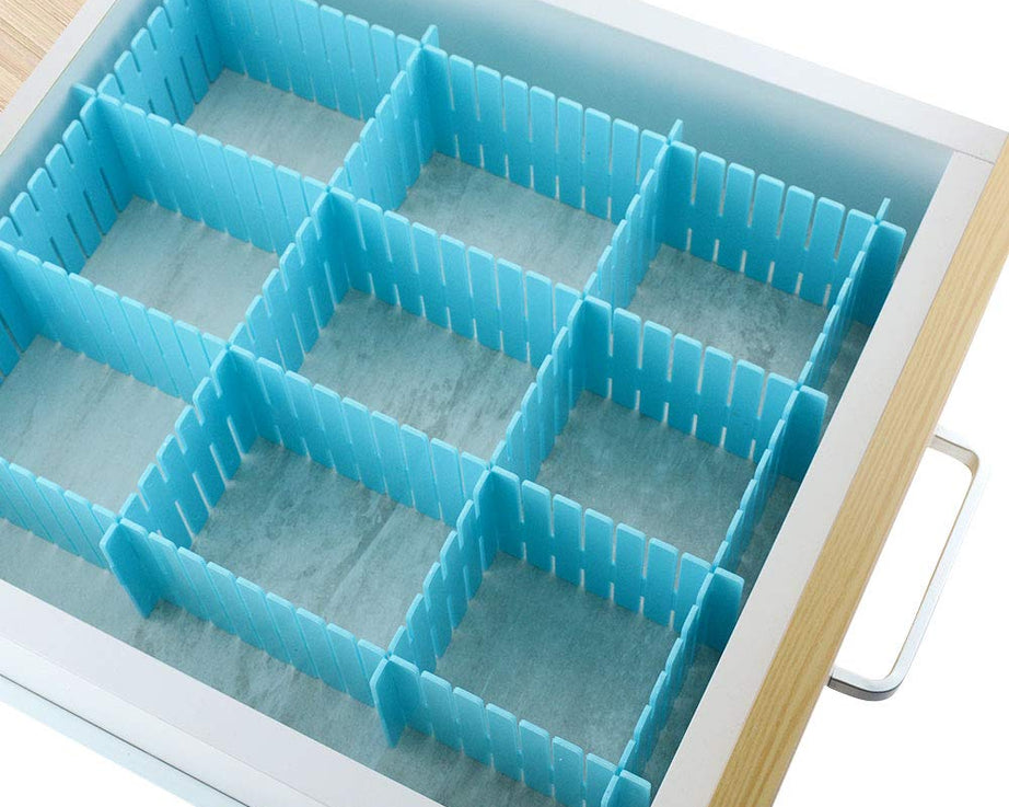 Drawer organizer and kitchen divider set in use.