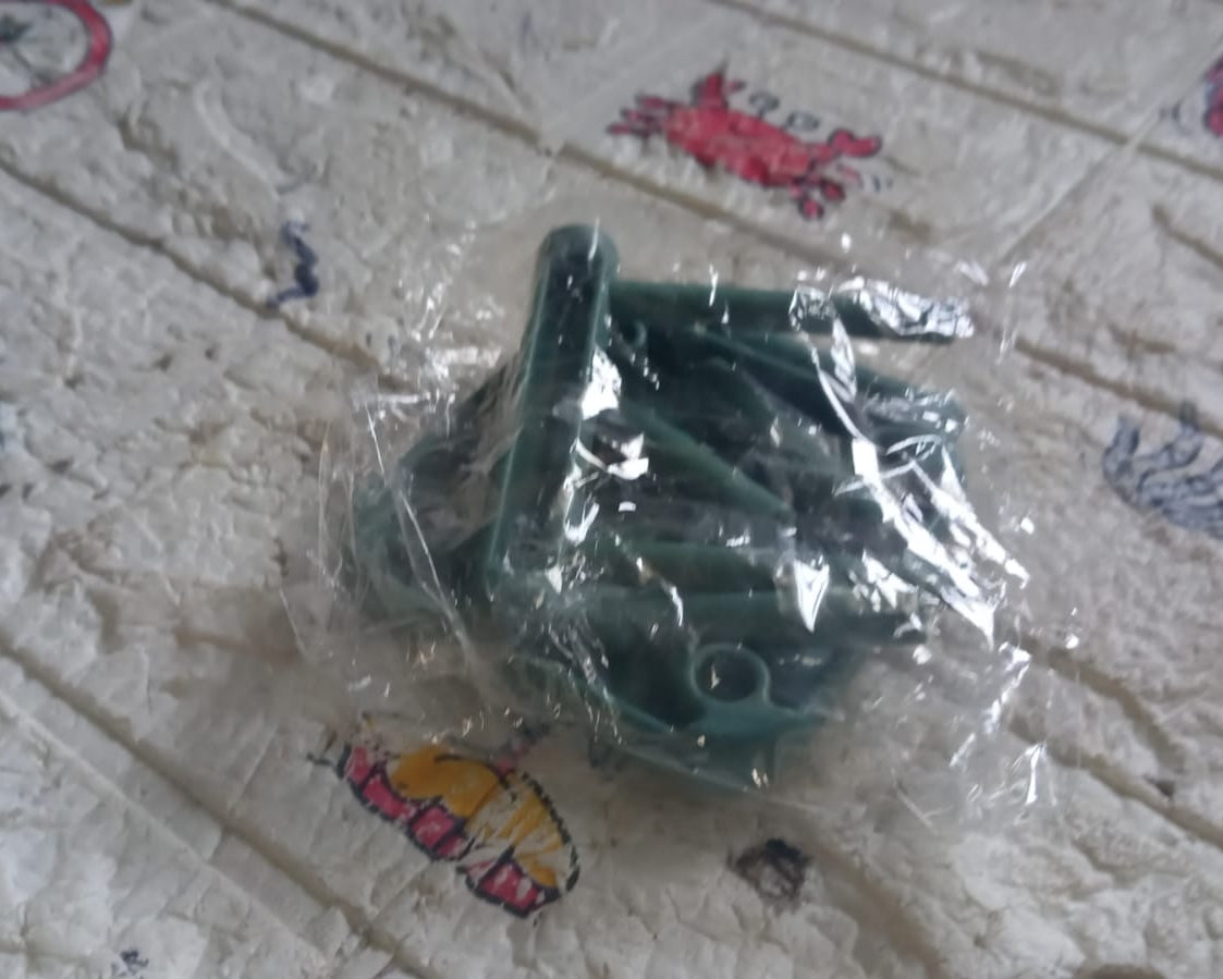 Mobile Phone Holder, Mini Chair Cell Phone Stand, Portable Smartphone Dock, Cellphone Holder for Desktop Design Compatible with All Mobile Phones (1 Pc)