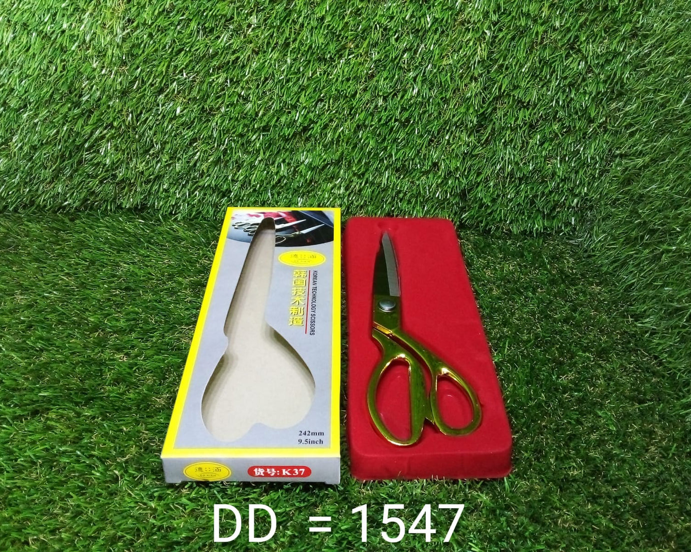 Tailoring scissors with handle