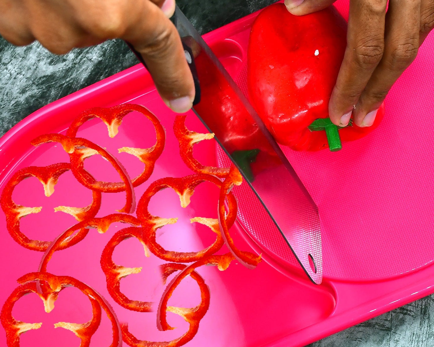 Plastic tray for chopping vegetables