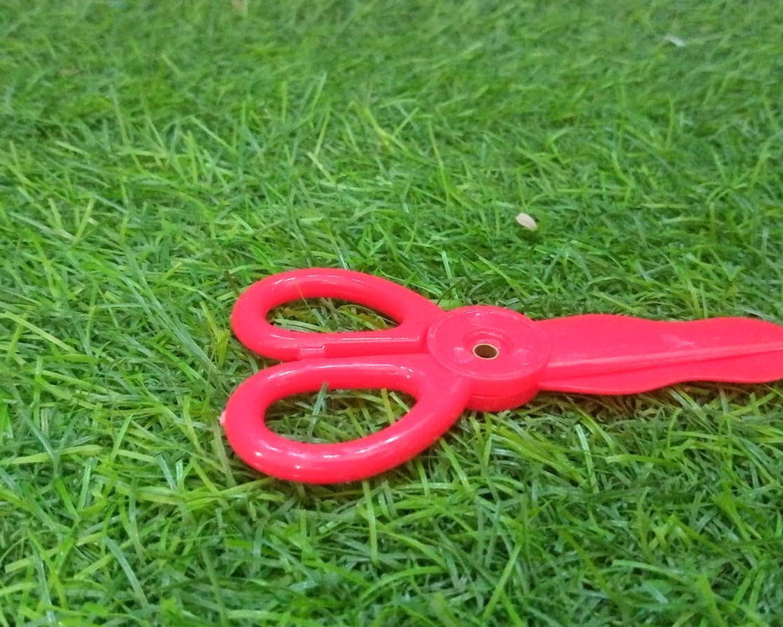 Kids’ training scissors set