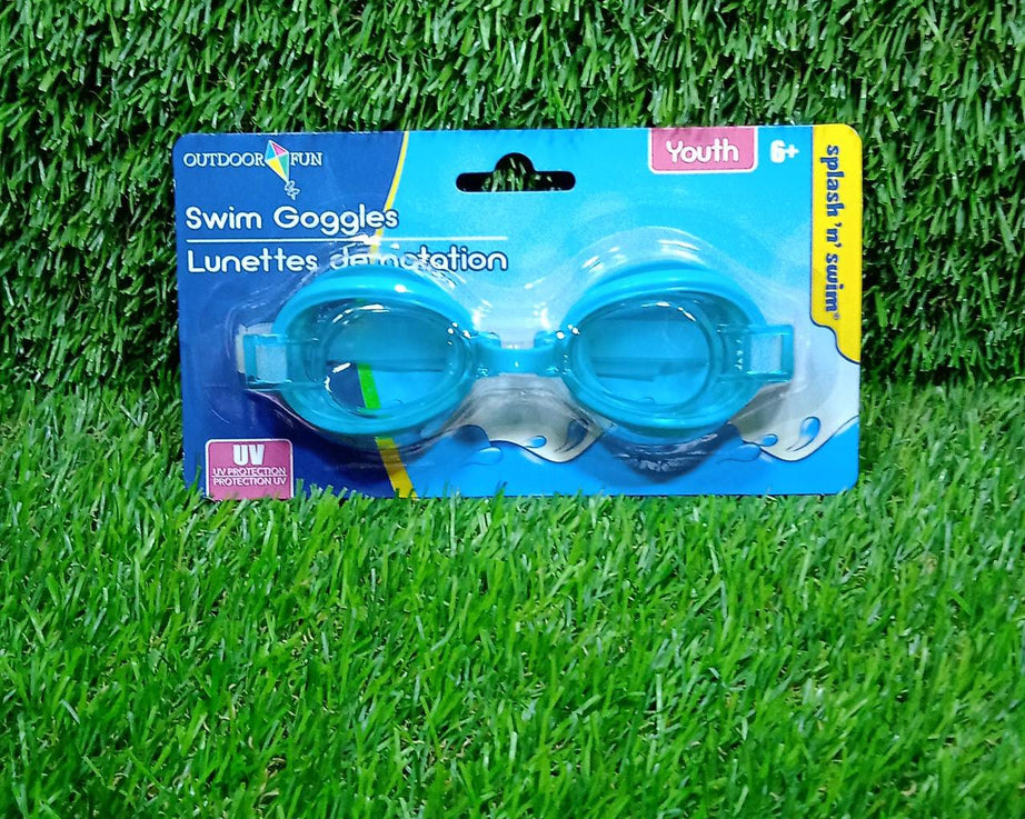 Swimming goggles with adjustable strap and clear anti-fog lenses