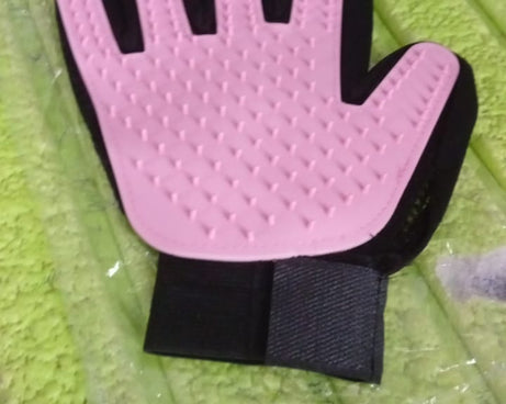 Pink True Touch Gloves, Gloves Bathing Tool (1 Pc)