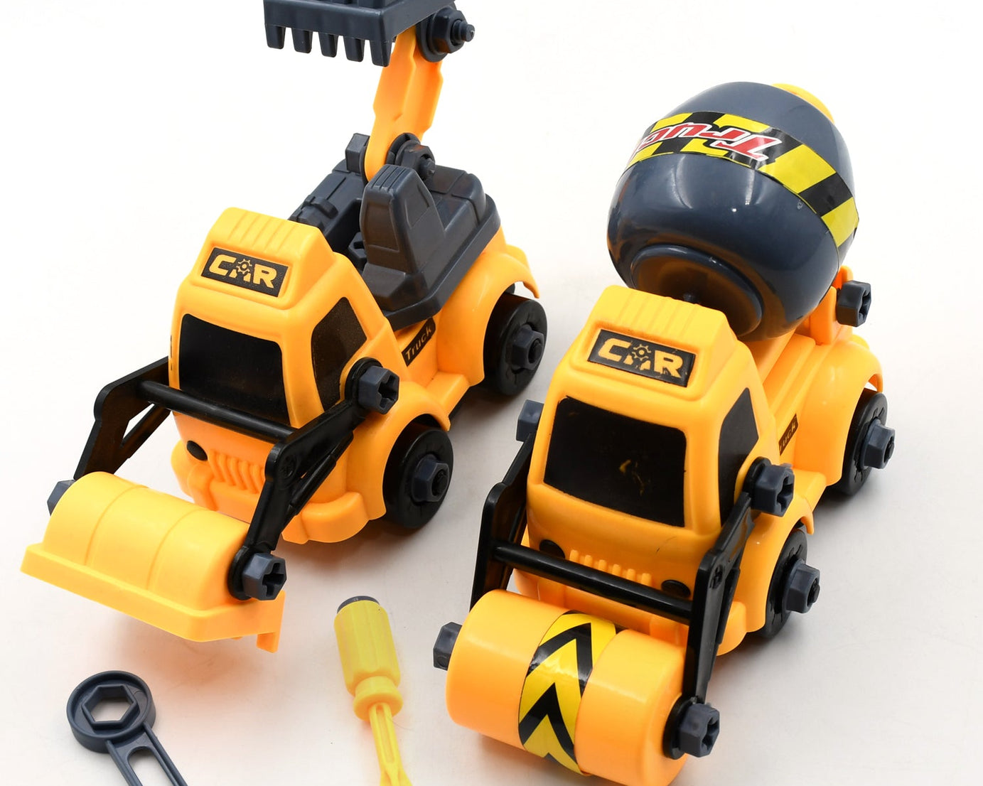 Engineering vehicles Nut Assembly Vehicle Toy, DIY Nut Assembly Vehicle Model Toy Highly Simulation Children Kids Car Model Toy Set (2 Pc Set)