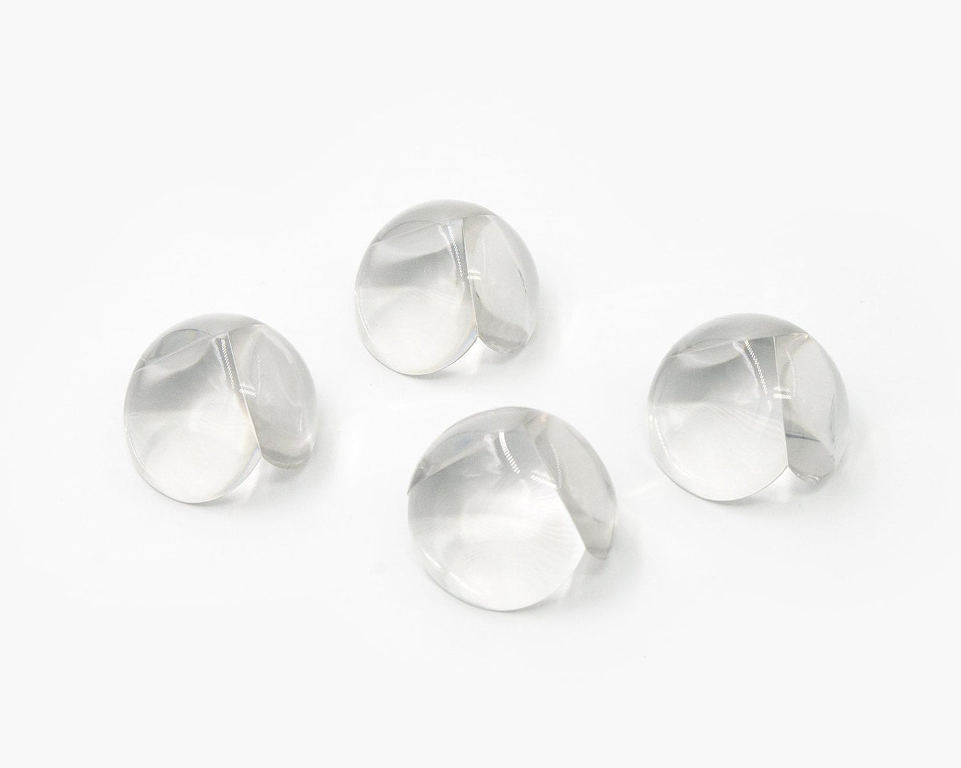 Corner protectors with high-resistant adhesive, clear and effective, pack of 4.