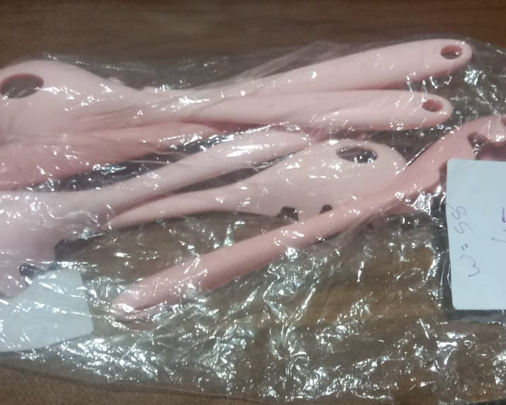 Multipurpose Silicone Spoon, Silicone Basting Spoon Non-Stick Kitchen Utensils Household Gadgets Heat-Resistant Non Stick Spoons Kitchen Cookware Items For Cooking and Baking (6 Pcs Set)