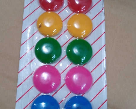 Kids’ durable magnet buttons for experiments