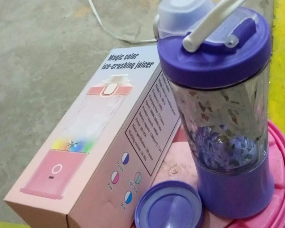 Eletric Crusher Juicer With Multicolor Light, 8 Blades (600 ML / Multicolor)