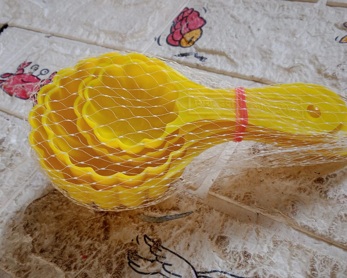 Plastic Kitchen Tool Mould / Ladoo Mould Spoon Ladoo Making Spoon Set for Kitchen Multipurpose, Plastic Ladoo Mold For Making Different Variety of Ladoo (4 Pcs Set)