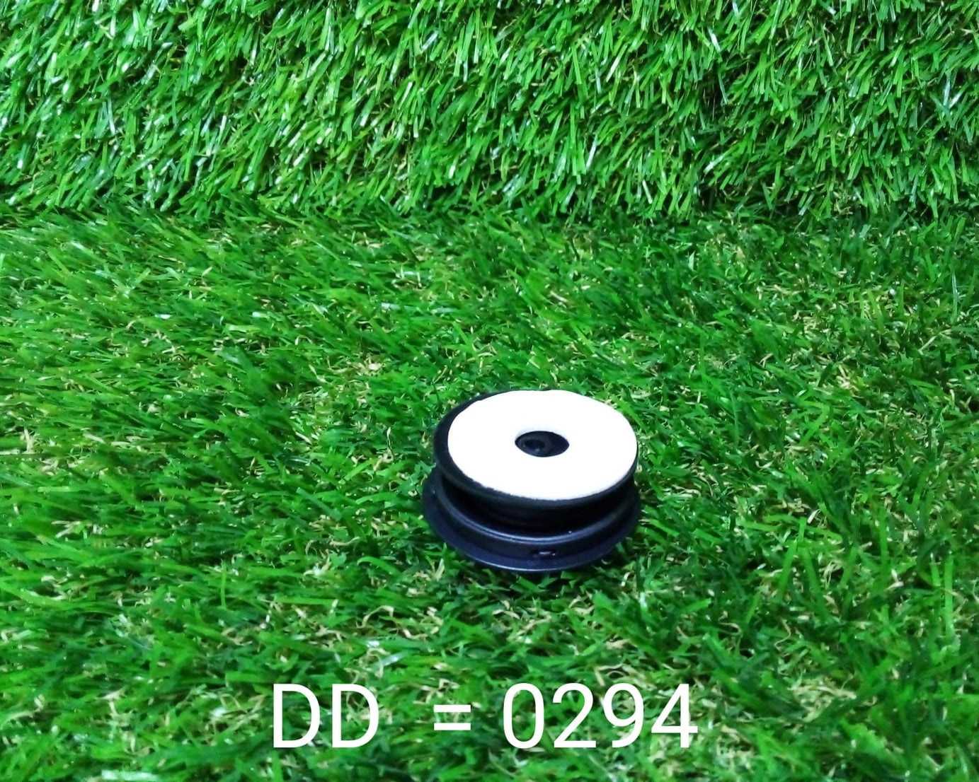 Mobile phone pop socket in trendy design.