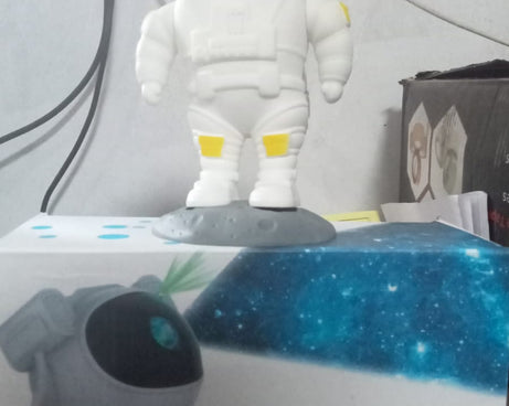 Robot Sky Space Stars Light Astronaut Galaxy Projector, Night lamp, Bedroom, Kids, Projector, Remote Control, Star Projector Will Take Children's to Explore The Vast Starry Sky for Adults, raksha bandhan, Diwali Gift