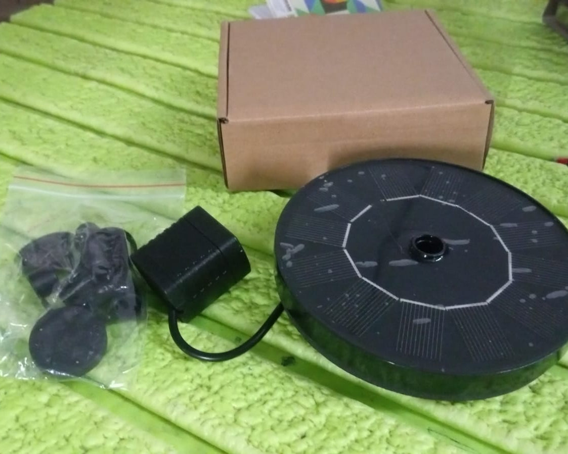 Solar Water Fountain Pump with Multi Spray Modes (1 Set)