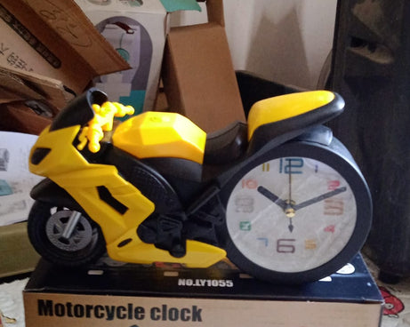 Fashioned Alarm Clock Novelty Retro Motorcycle / Motorbike Engine Style Clocks Alarm Clock Desktop Decoration Kids Gift