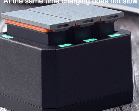 USB Triple Batteries Charger with LED Indicator Light for DJI OSMO Action