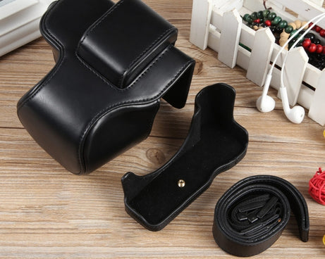 Full Body Magnetic Leather Camera Case Bag with Strap, Regular Edition, For Canon EOS R50