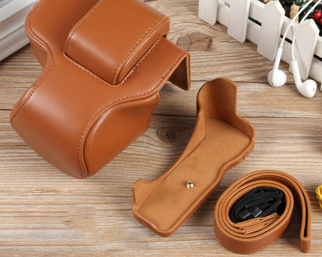 Full Body Magnetic Leather Camera Case Bag with Strap, Regular Edition, For Canon EOS R50