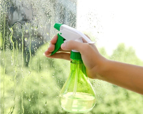 Durable plastic spray nozzle, trigger style, replacement head with pipe for bottles.