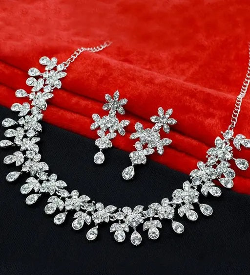 Silver Plated Necklace Set With White American Diamond