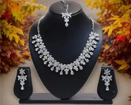 Silver Plated Necklace Set With White American Diamond