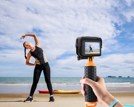 For Insta360 Ace Pro PULUZ Plastic Cage Expansion Adapter Frame with Cold Shoe Base