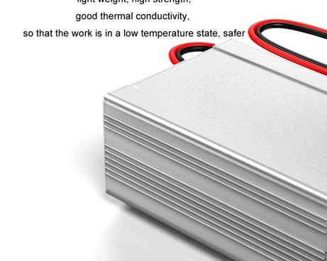 200W Modified Sine Wave Inverter Car Mobile Phone 2.1A Universal Power Supply, 12 To 220V