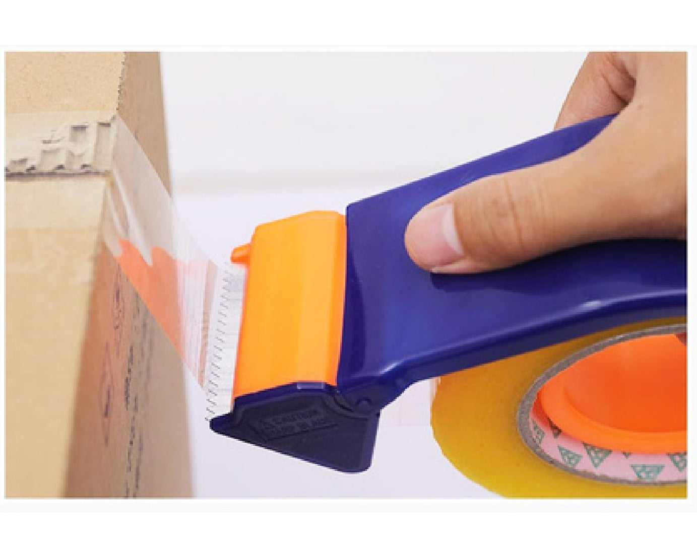 Portable tape cutter device