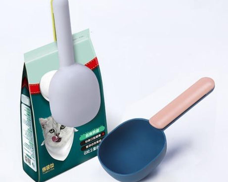 Pet food shovel with handle clip design and ABS food-grade material