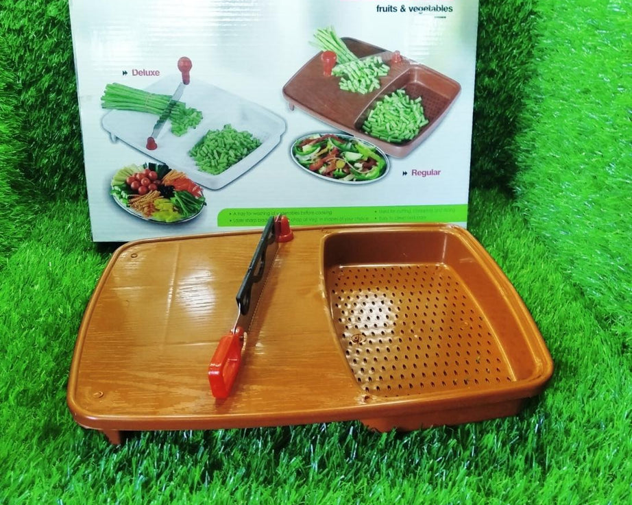 Fruit and vegetable prep box with tray, used for cutting and washing in the kitchen.