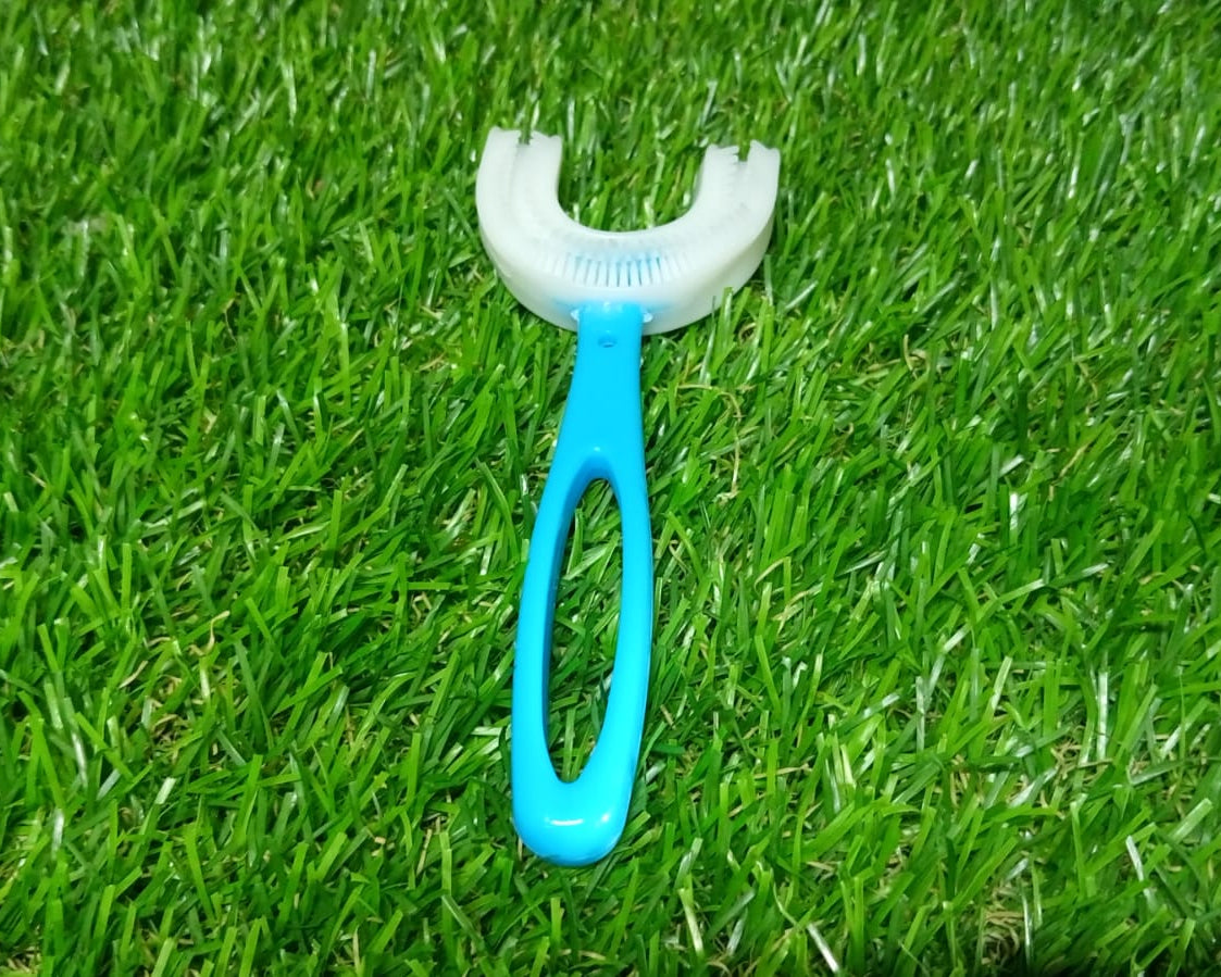 U-shaped toothbrush for toddlers