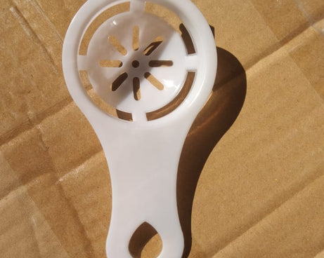 Egg Yolk Separator, Egg White Yolk Filter Separator, Egg Strainer Spoon Filter Egg Divider