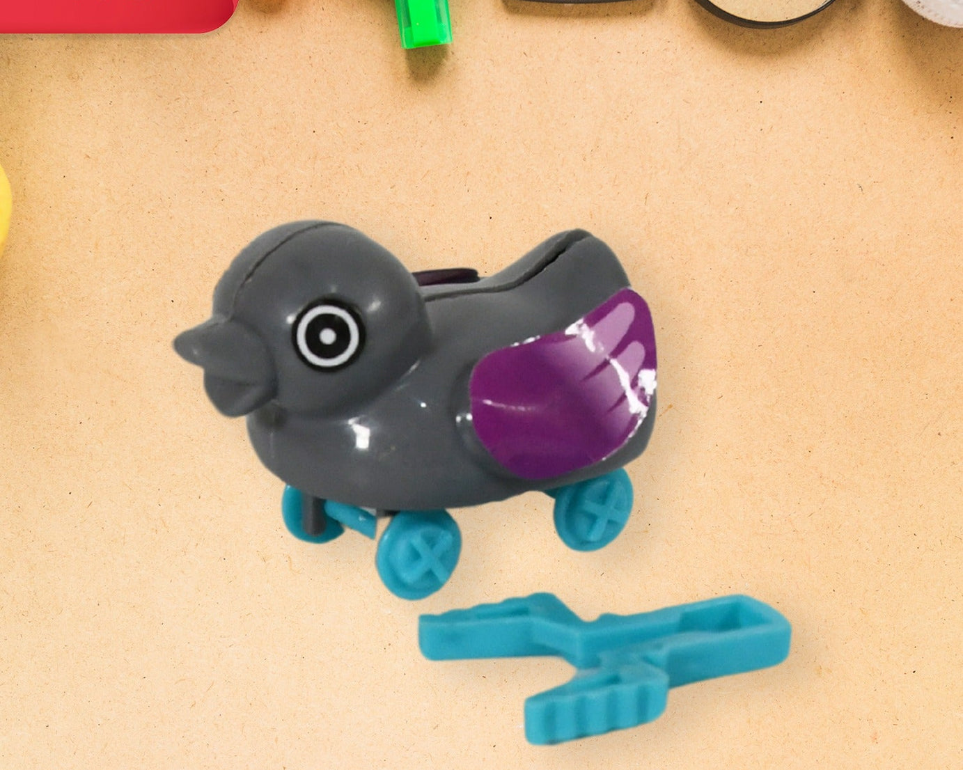 Small push back duck toy, Ejectable spring tail duck, Small DIY duck Toy