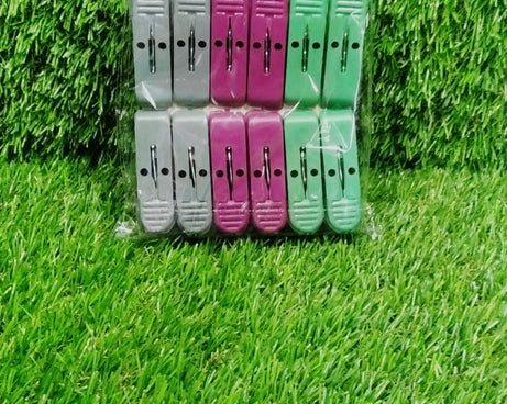 Reliable multicolour cloth drying clips for everyday use.