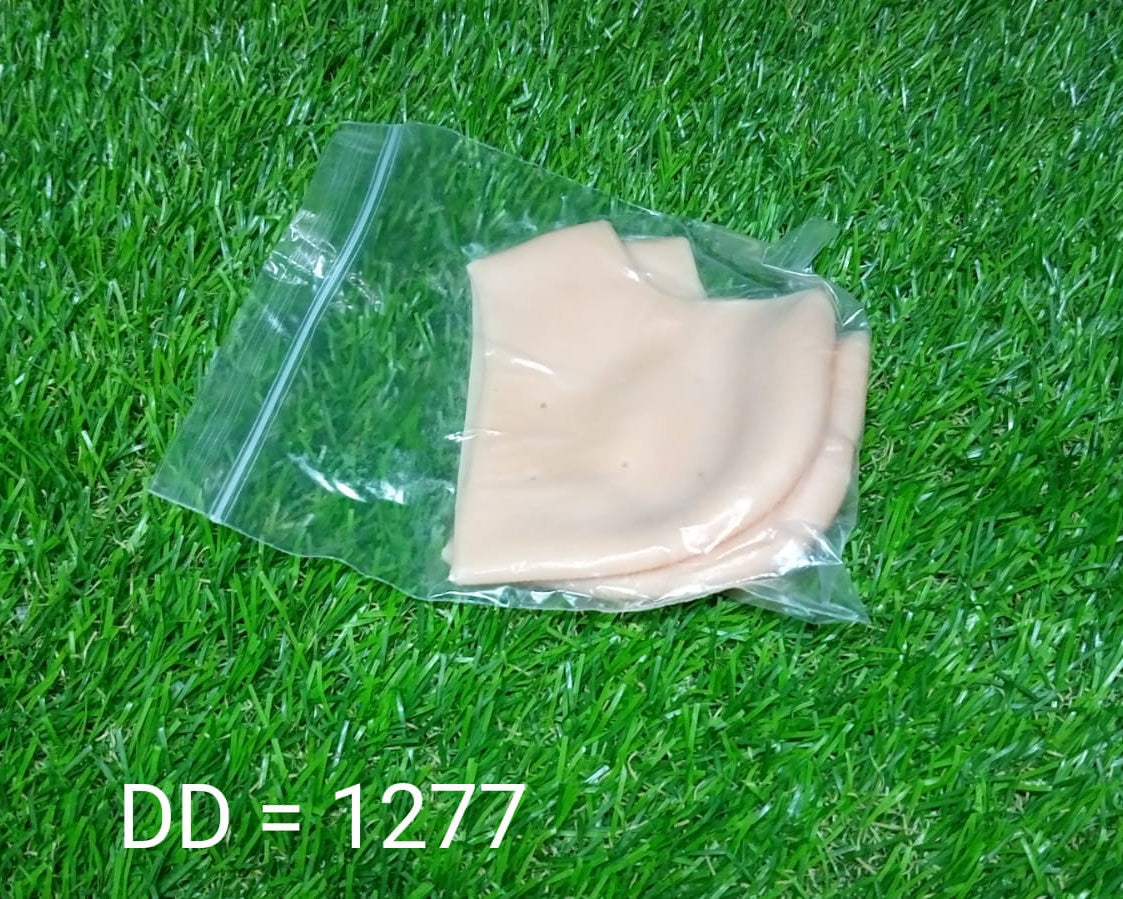 Moisturizing heel socks