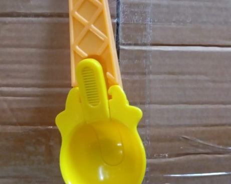 Ice Cream Spoons 2pcs Plastic Water Melon Scoopers with Trigger Dipper and Adults for Summer Party Ice Cream Scoop, Food Serving Spoon Kitchen Tools Ice Cream Digging Spoon Household Spoons Cupcake Spoons Aps Fruit Ball Player (2 Pc)