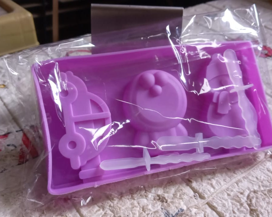 Silicone Popsicle Molds, Reusable Ice Cream Molds With Sticks And Lids. A Must-Have Popsicle Mold For Summer.