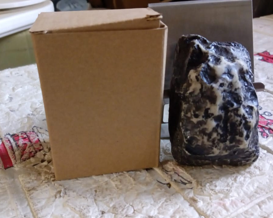 8744 Hide a Key Outside Rock Looks Like a Real Rock - Weatherproof Rock Key Perfect for Emergencies - Fake Rock Key Hider Outside Decorative (1 Pc)