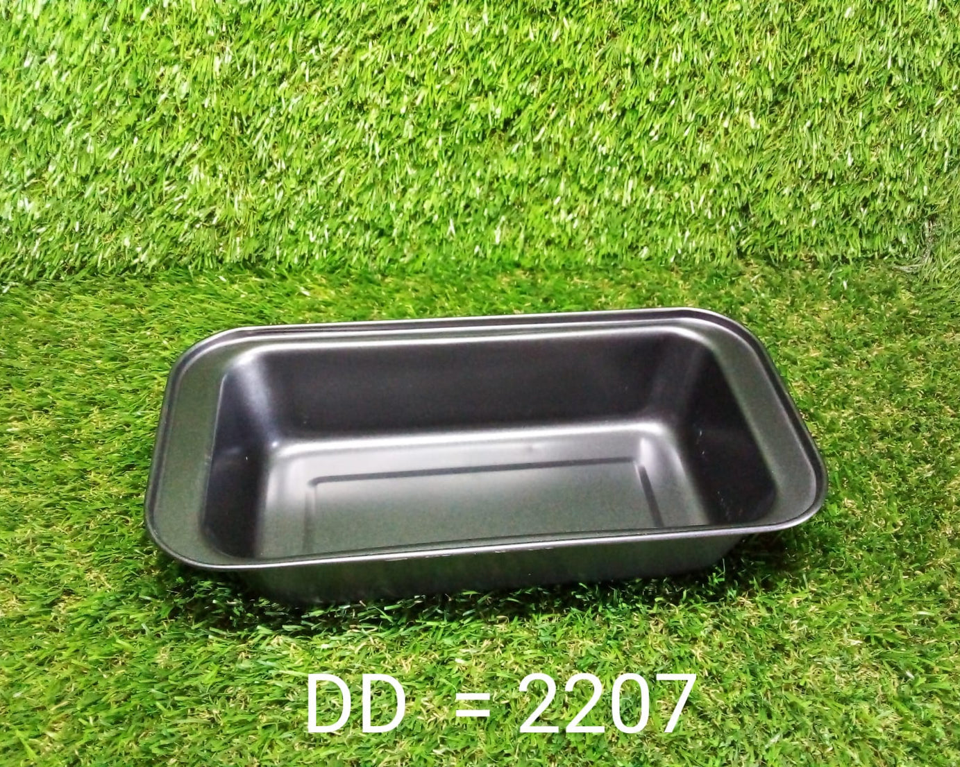 Non-stick baking tray with steel construction for durability.