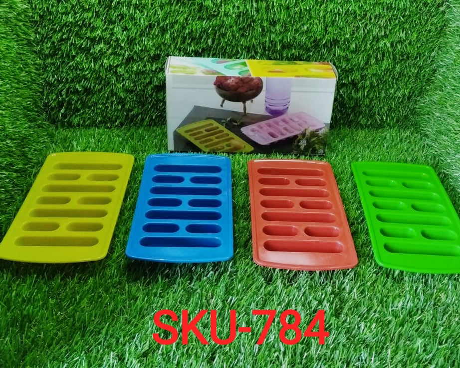 4 Pc Fancy Ice Tray used widely in all kinds of household places while making ices and all purposes.