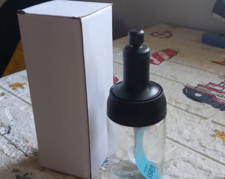 5522 Heat-Resistant Condiment Container Seasoning Box Glass Condiment Canisters Pots Bottle with Serving Spoons for Salt Spice Honey Sugar BBQ Resturant Jar, Oil Bottle Honey Jar Dispenser, Airtight Cap Transparent (1 Pc)