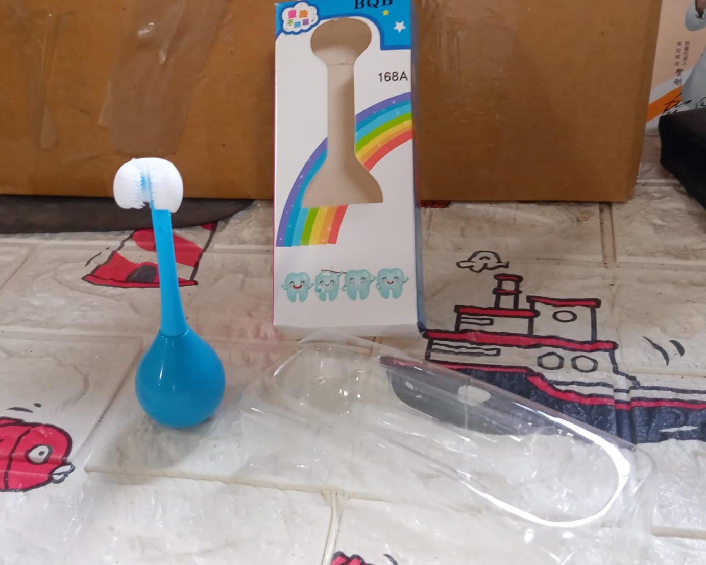 Toothbrush - Soft Bristle Toothbrush - 3-Sided Training Toothbrush With Silicone Head, Inverted Cleaning Toothbrush for Aged 2-12, Children's Cleaning (1 Pc)